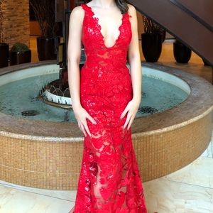 JOVANI RED PROM/pageant dress